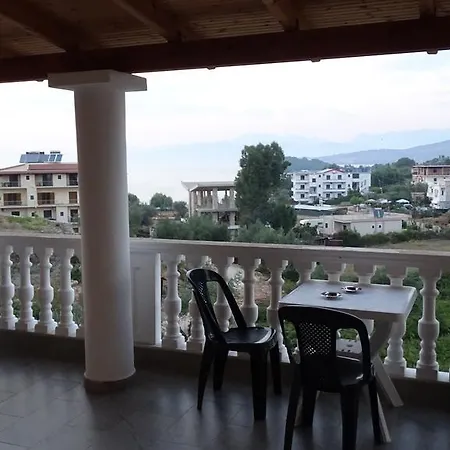 Kreshta Guest house Ksamil